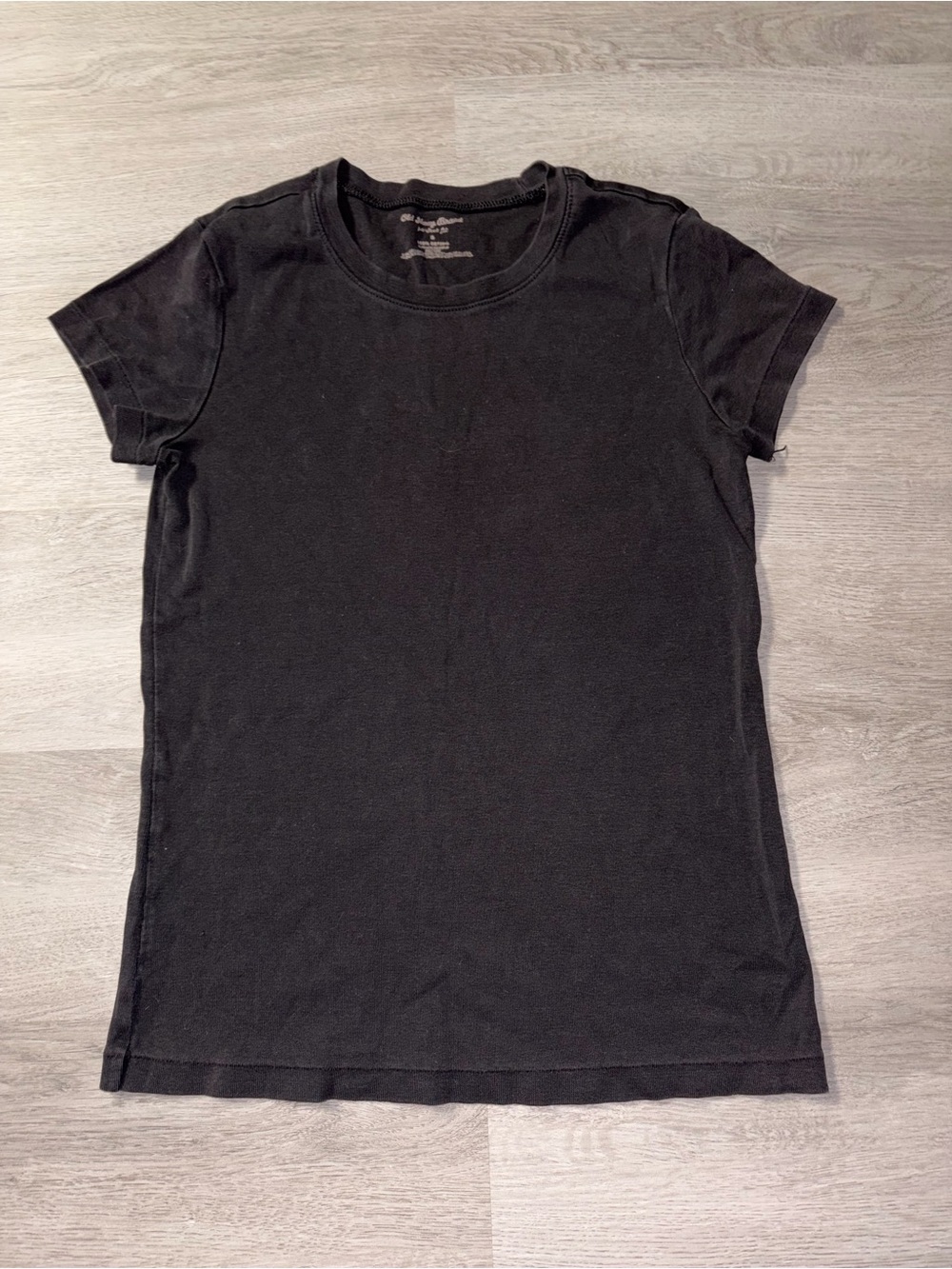 Old Navy Black Short-Sleeve Crewneck Tee